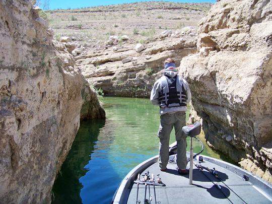 Tight Canyon Lake Mead